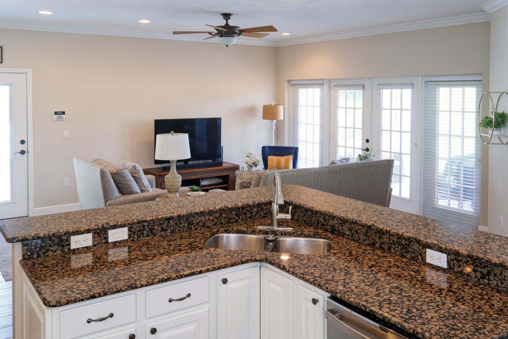 Hibiscus Hideaway Condo Walk To Historic Bridge St Bradenton Beach Εξωτερικό φωτογραφία